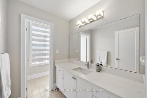 Photo 24 at 75 Bethpage Crescent, Glenway Estates, Newmarket
