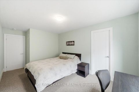 Photo 28 at 75 Bethpage Crescent, Glenway Estates, Newmarket