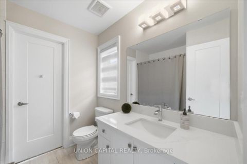 Photo 31 at 75 Bethpage Crescent, Glenway Estates, Newmarket