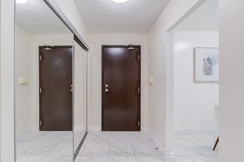 Photo 10 at 903 - 30 Greenfield Avenue, Willowdale East, Toronto