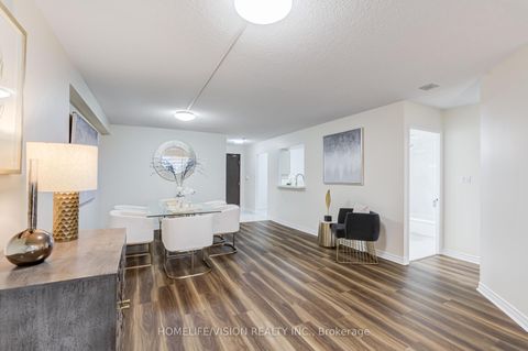 Photo 16 at 903 - 30 Greenfield Avenue, Willowdale East, Toronto