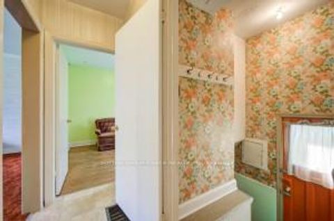 Photo 10 at 31 Melody Road, Pelmo Park W5, Toronto