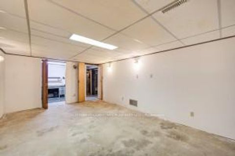 Photo 32 at 31 Melody Road, Pelmo Park W5, Toronto