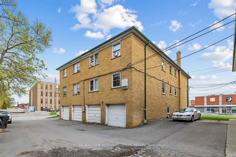 Photo 3 at 3867 Bathurst Street, Westgate, Toronto