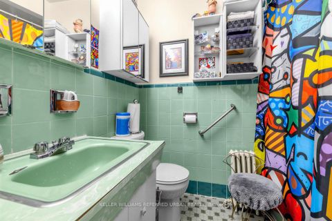 Photo 11 at 3867 Bathurst Street, Westgate, Toronto