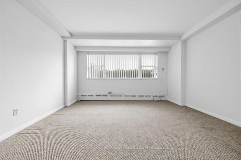 Photo 19 at 3867 Bathurst Street, Westgate, Toronto