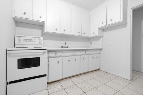 Photo 20 at 3867 Bathurst Street, Westgate, Toronto