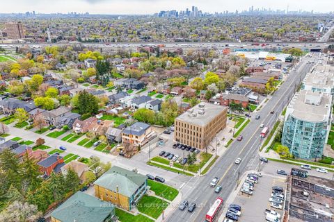 Photo 28 at 3867 Bathurst Street, Westgate, Toronto