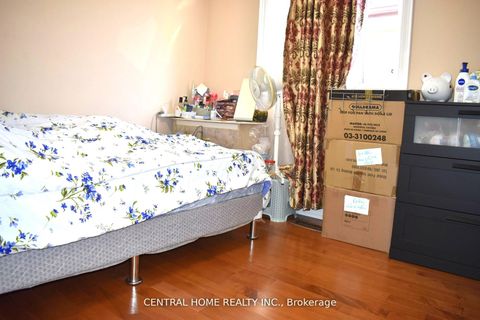 Photo 7 at 59 Blaney Crescent, Jane Heights, Toronto