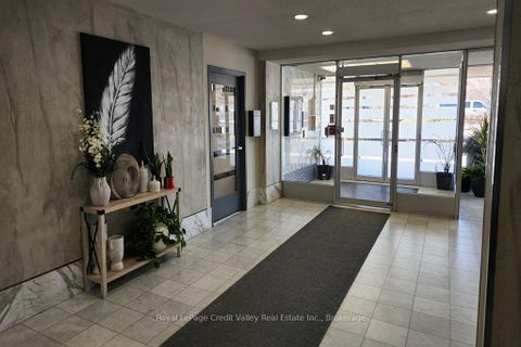 Photo 3 at 209 - 2835 Islington Avenue, Humber Summit, Toronto