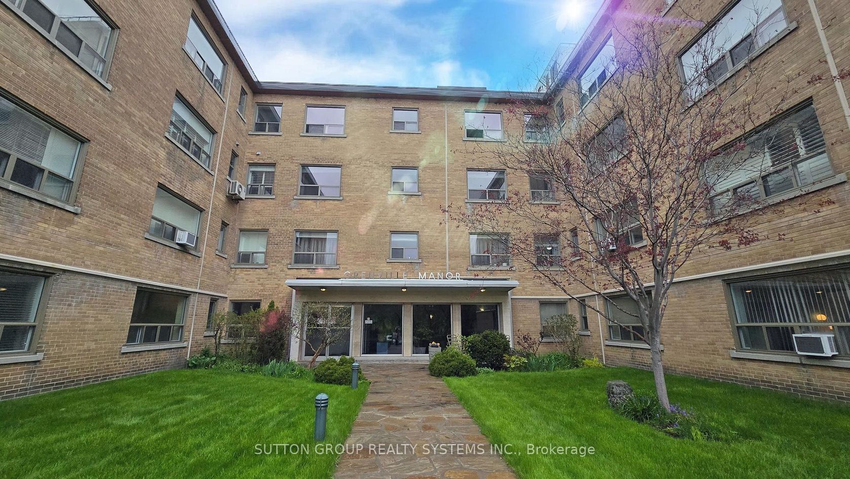 315 - 2000 Bloor Street W, High Park North, Toronto 