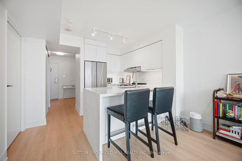 Photo 14 at 909 - 650 Queens Quay W, Niagara, Toronto
