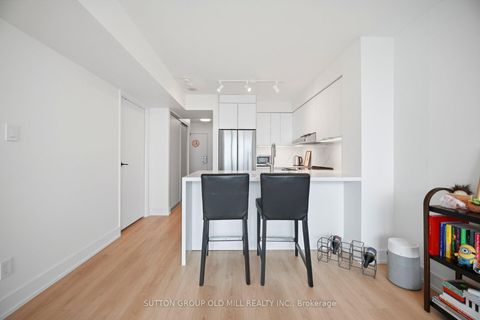 Photo 15 at 909 - 650 Queens Quay W, Niagara, Toronto