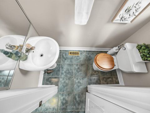 Photo 14 at 98 Coalport Drive, Cliffside, Toronto