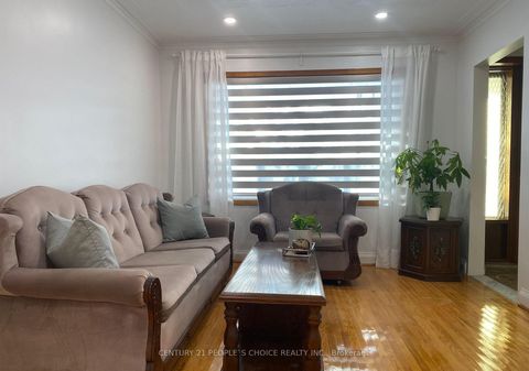 Photo 1 at 10 Rosewood Avenue, Queensway, Toronto
