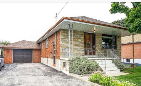 Photo 19 at 10 Rosewood Avenue, Queensway, Toronto