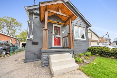 Photo 1 at 70 Bernice Crescent, Smythe, Toronto