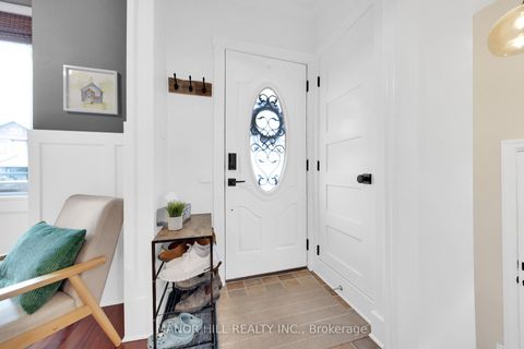 Photo 2 at 70 Bernice Crescent, Smythe, Toronto