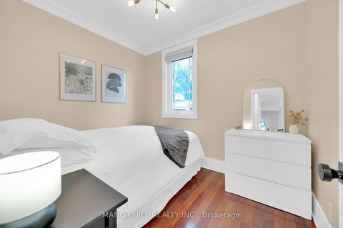 Photo 12 at 70 Bernice Crescent, Smythe, Toronto
