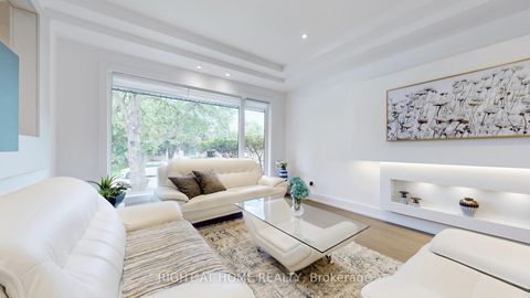 Photo 3 at 136 Santa Barbara Road, Willowdale West, Toronto