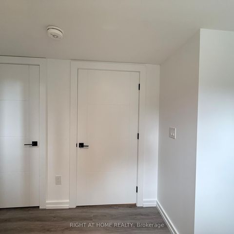 Photo 23 at 136 Santa Barbara Road, Willowdale West, Toronto