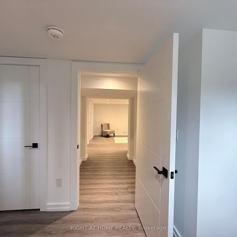 Photo 24 at 136 Santa Barbara Road, Willowdale West, Toronto