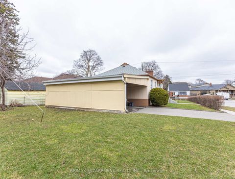 Photo 48 at 1 Snaresbrook Drive, Kipling, Toronto