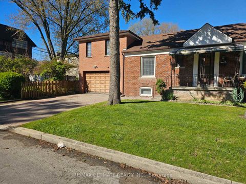Photo 5 at 519 Douglas Avenue, Nortown, Toronto