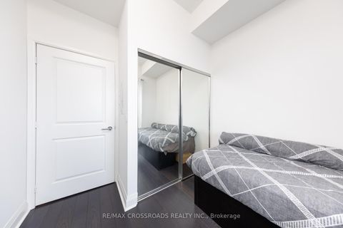 Photo 17 at 4509 - 1080 Bay Street, Bay Street Corridor, Toronto