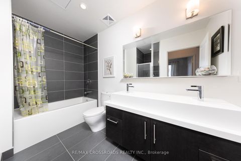 Photo 18 at 4509 - 1080 Bay Street, Bay Street Corridor, Toronto