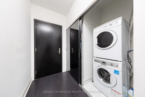 Photo 23 at 4509 - 1080 Bay Street, Bay Street Corridor, Toronto