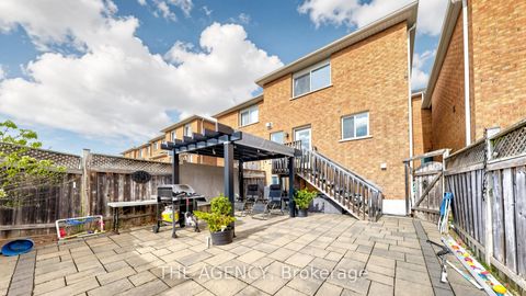 Photo 33 at 36 Keystar Court, Vellore Village, Vaughan
