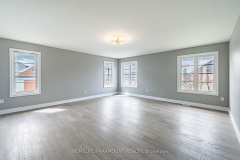 Photo 6 at 121 Highmark Drive, Vellore Village, Vaughan