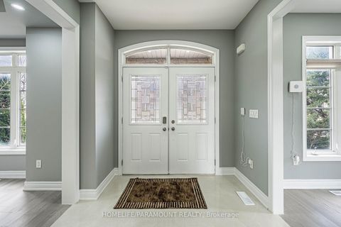 Photo 31 at 121 Highmark Drive, Vellore Village, Vaughan