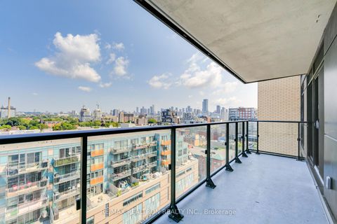 Photo 14 at 1402 - 543 Richmond Street W, Waterfront Communities C1, Toronto