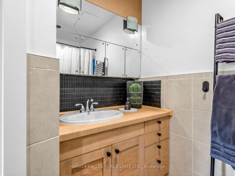 Photo 20 at 71 Prue Avenue, Lawrence, Toronto