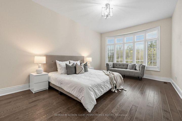 Photo 18 at 15 Tralee Court, Angus Glen, Markham