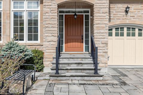 Photo 2 at 15 Tralee Court, Angus Glen, Markham