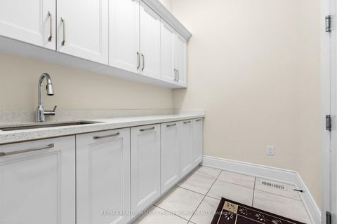 Photo 31 at 15 Tralee Court, Angus Glen, Markham