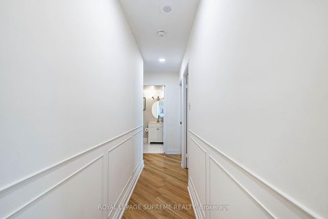 Photo 27 at 409 - 3559 Eglinton Avenue W, Mount Dennis, Toronto
