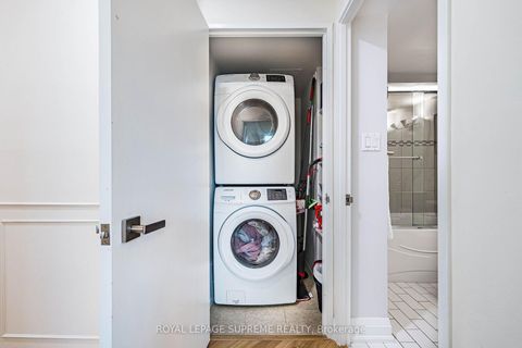 Photo 37 at 409 - 3559 Eglinton Avenue W, Mount Dennis, Toronto
