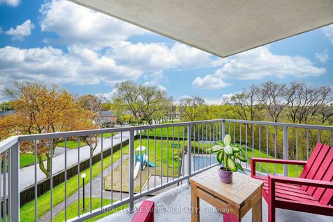 Photo 39 at 409 - 3559 Eglinton Avenue W, Mount Dennis, Toronto