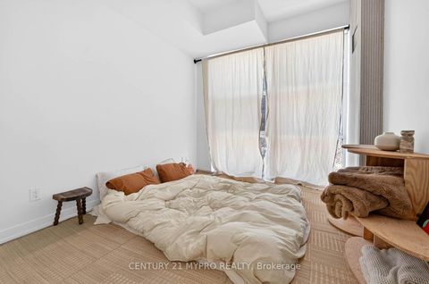 Photo 11 at 414 - 1787 St. Clair Avenue W, Pellam Park, Toronto