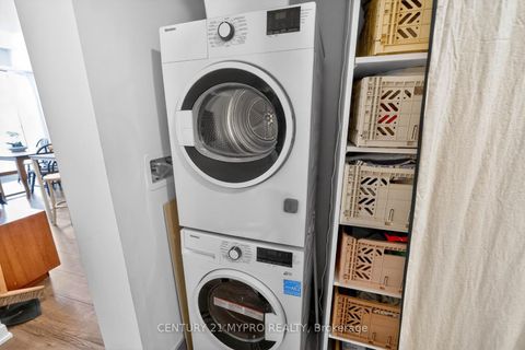 Photo 18 at 414 - 1787 St. Clair Avenue W, Pellam Park, Toronto