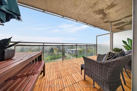 Photo 2 at 1009 - 30 Canterbury Place, Willowdale West, Toronto