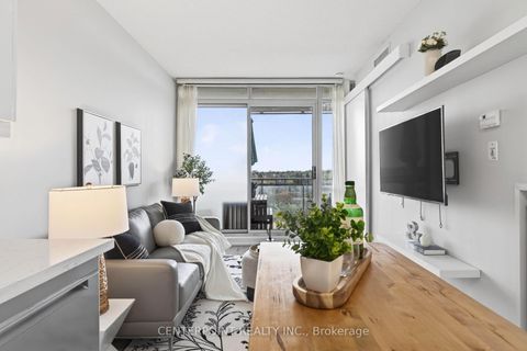Photo 11 at 1009 - 30 Canterbury Place, Willowdale West, Toronto