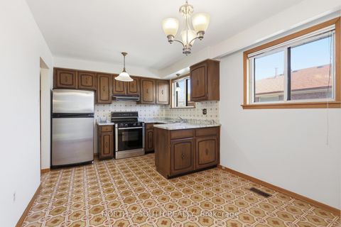 Photo 10 at 228 Andrew Park, West Woodbridge, Vaughan