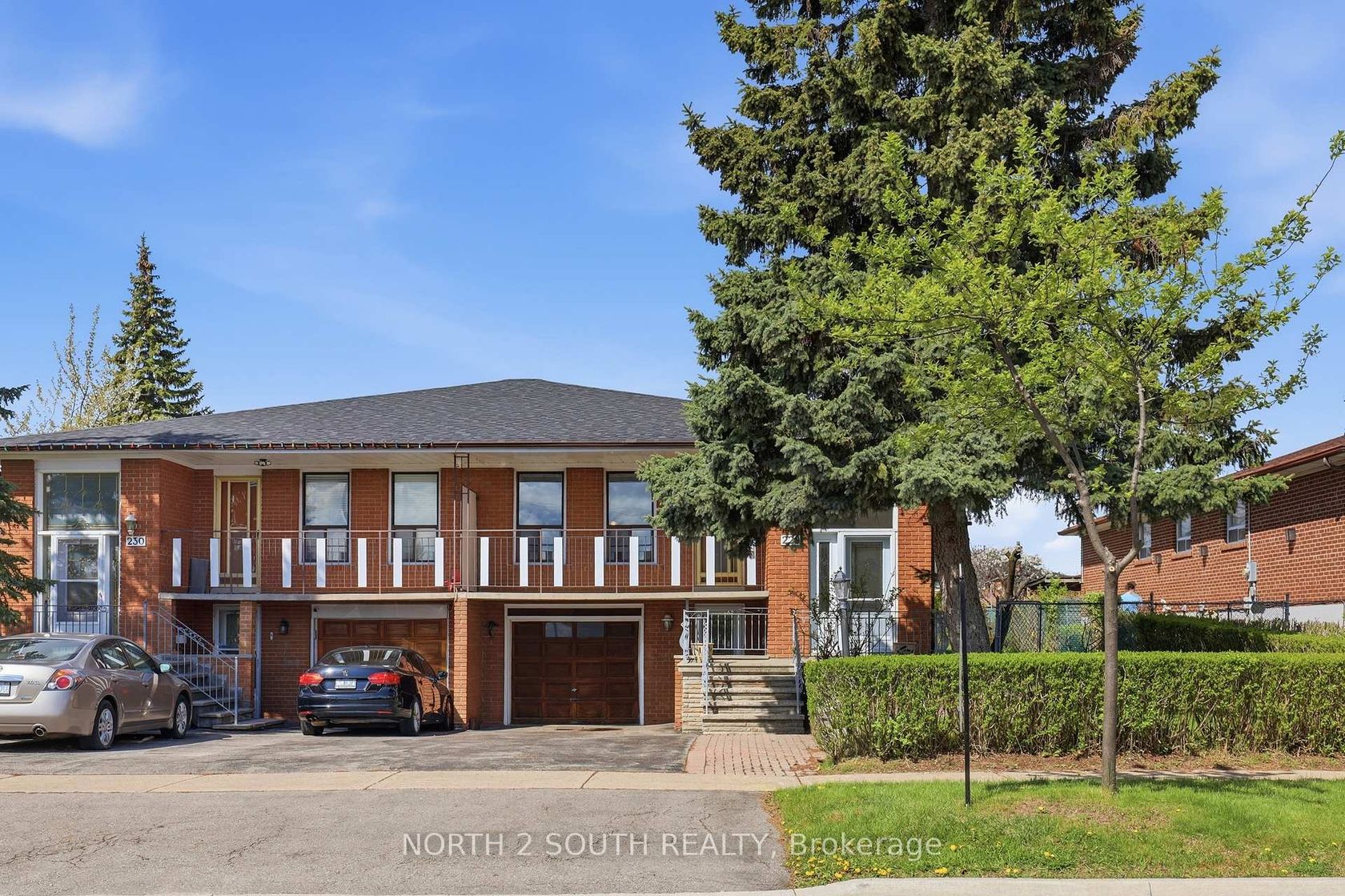 228 Andrew Park, West Woodbridge, Vaughan photo number 2