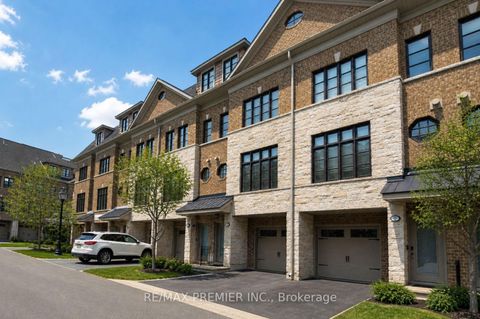 Photo 2 at 27 Powseland Crescent, West Woodbridge, Vaughan