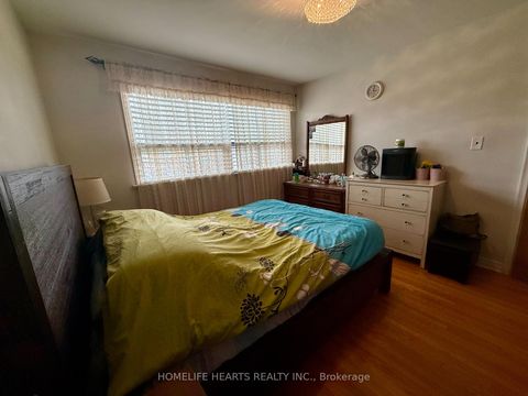 Photo 11 at 70 Fernando Road, Humbermede, Toronto